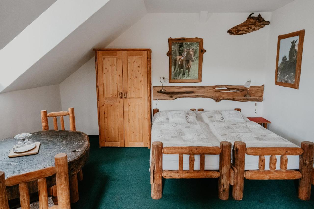 Osada Havranů Otel Hnanice  Dış mekan fotoğraf