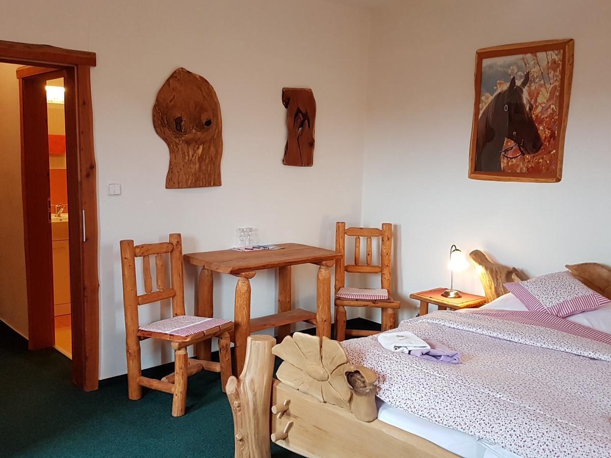 Osada Havranů Otel Hnanice  Dış mekan fotoğraf