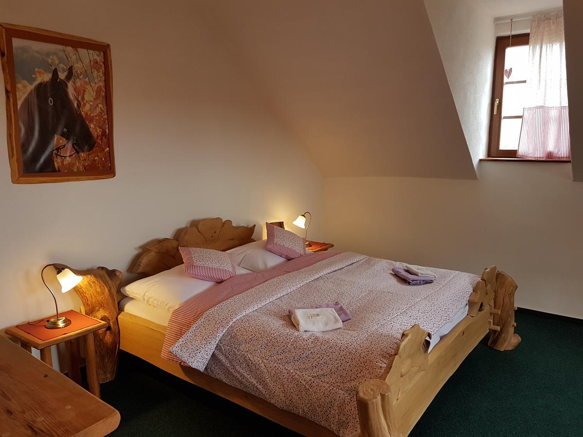 Osada Havranů Otel Hnanice  Dış mekan fotoğraf
