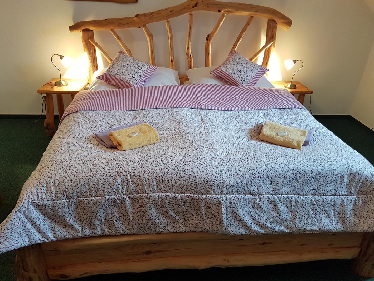 Osada Havranů Otel Hnanice  Dış mekan fotoğraf